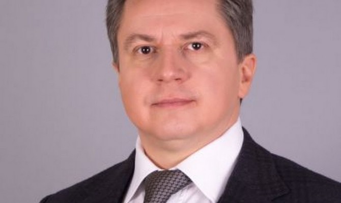 Сын Николая Азарова объявлен в розыск