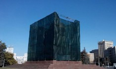 Суд отказал Кернесу в восстановлении памятника Ленину в Харькове
