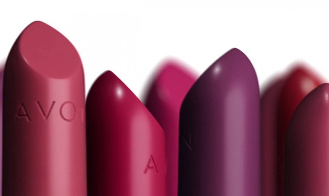 Avon близка к продаже бизнеса, — WSJ