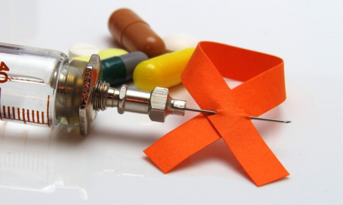 Около 29 тыс. ВИЧ-инфицированных в Украине могут остаться без лекарств