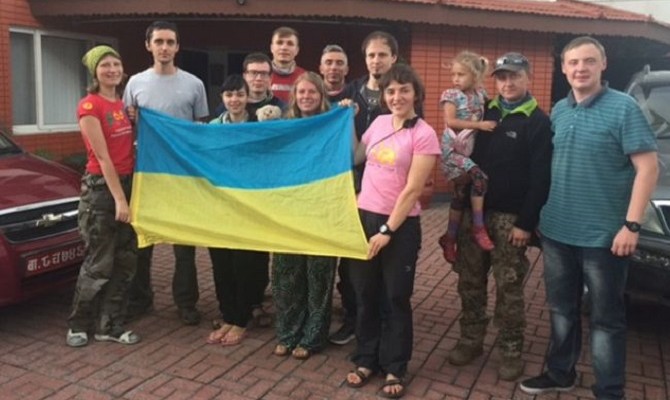 В Непале находятся 176 украинцев