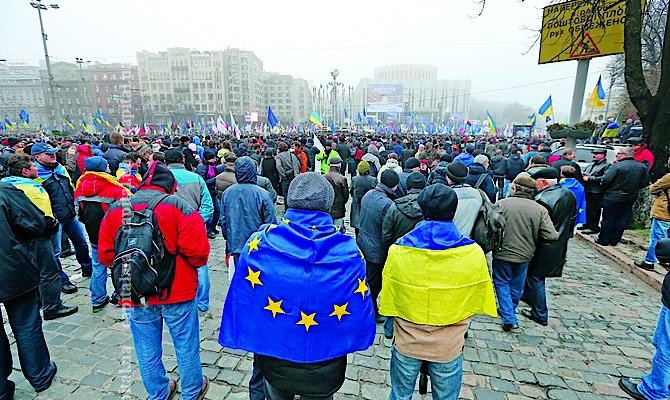 Украина готовит на Рижский саммит декларацию о европерспективе и безвизовом режиме с ЕС