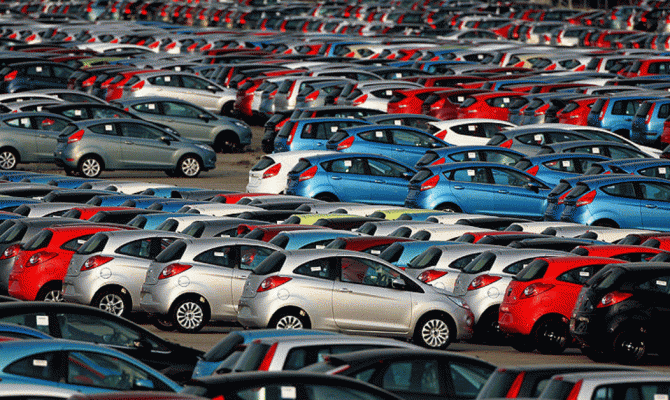 Продажи легковых авто в Украине за квартал обвалились на 76%