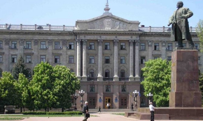 В Николаеве переименовали центральную площадь Ленина