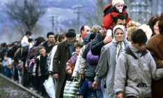 В Украине количество переселенцев из Донбасса и Крыма достигло почти 1,3 млн человек