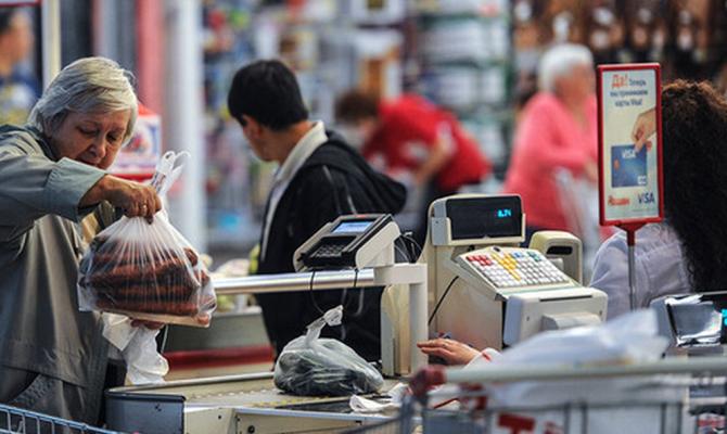 Бизнес воюет с налоговой из-за кассовых аппаратов