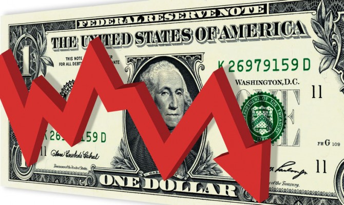 Доллар продолжил падение на черном рынке