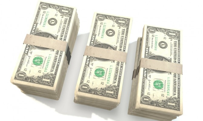 Доллар на черном рынке сменил рост на падение