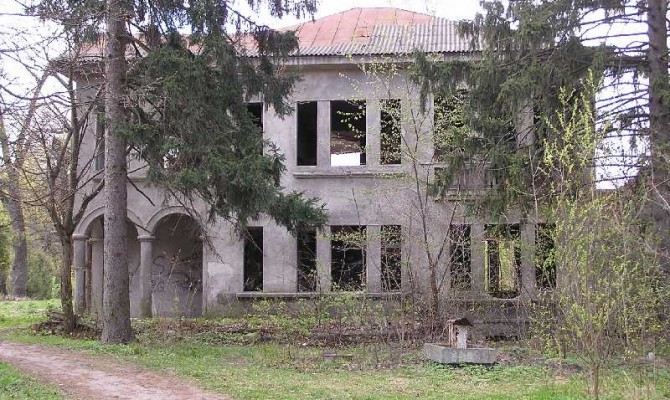 В Киеве обрушилась дача Хрущева