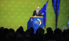 Яценюк: Конфликт на Донбассе - война между тьмой и светом