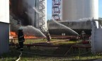 На нефтебазе под Киевом потушили еще две цистерны