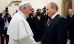 Папа Римский подарил Путину медаль с изображением ангела-миротворца