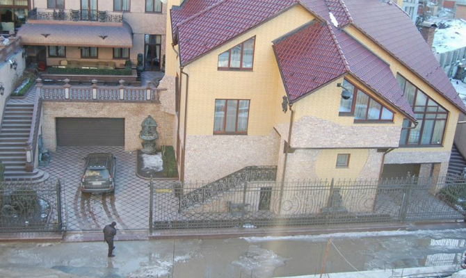 Курченко снимал дом в Киеве у нардепа из «Батькивщины», - журналист