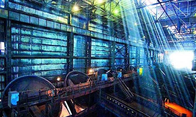 В мае падение промпроизводства замедлилось до 21%