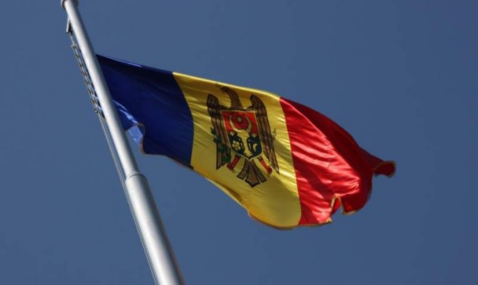 Парламент Молдовы принял отставку правительства