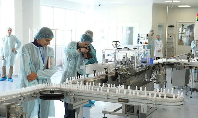 «Фармак» запустила новый лабораторно-технологический комплекс в Киеве