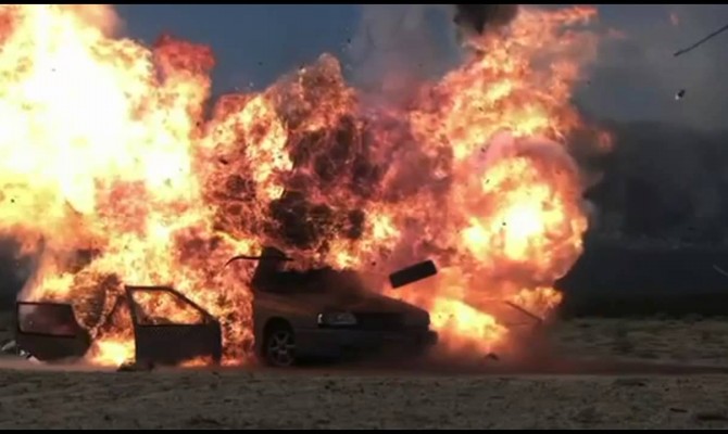 Во Львове взорвали автомобиль с милиционером