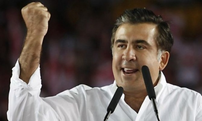 Саакашвили собирает одесситов во взорванном этой ночью ресторане