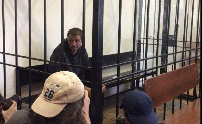 Суд оставил под стражей подозреваемого в убийстве Бузины