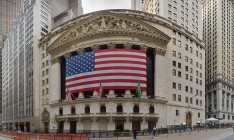 Нью-Йоркская фондовая биржа приостановила торги всеми ценными бумагами