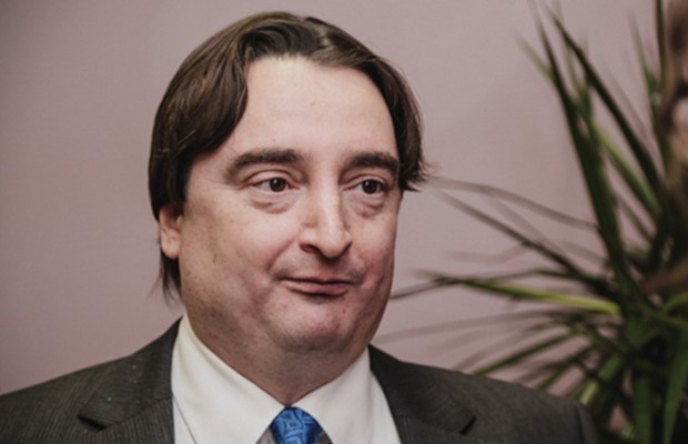 Главред «Вестей» Гужва уволился и продал свою долю в медиахолдинге