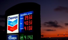 Прибыль Chevron рухнула во втором квартале на 90%