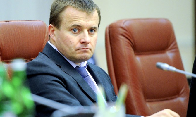 Кабмин согласовал схему вывоза угля из зоны АТО через территорию России