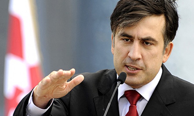 Саакашвили открыл пляж на вилле экс-министра Злочевского