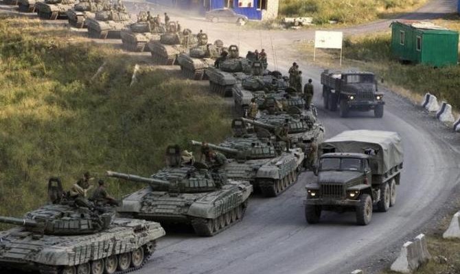 Из России на Донбасс зашли три колонны военной техники