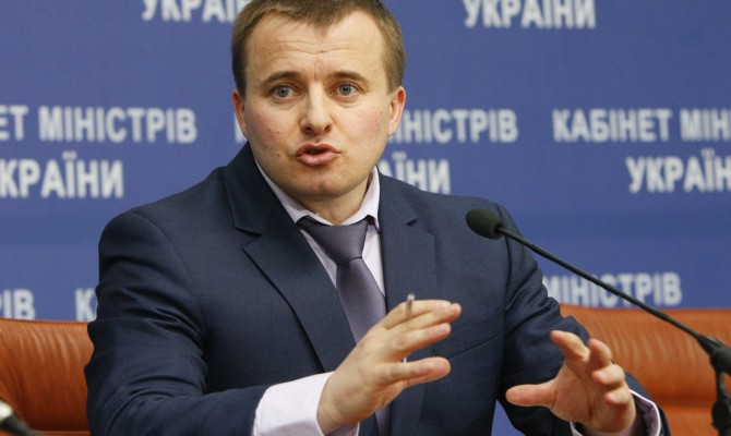 Задолженность потребителей газа в Украине в 2015 году составляет 8 млрд грн