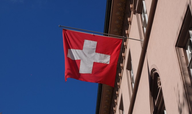 86% швейцарцев против вступления страны в ЕС