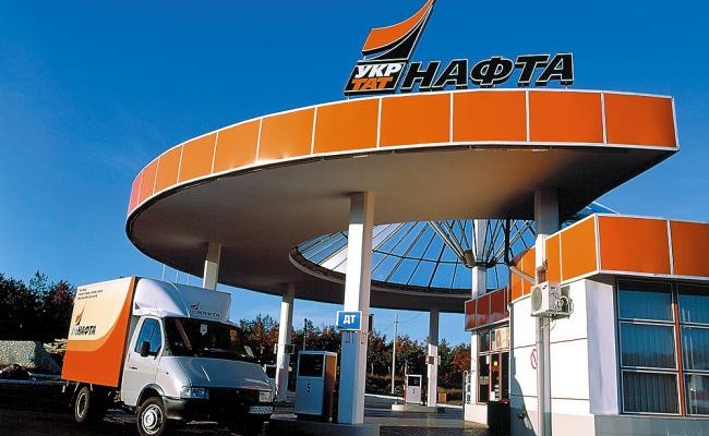 «Укртатнафта» начала поставлять казахскую нефть по железной дороге
