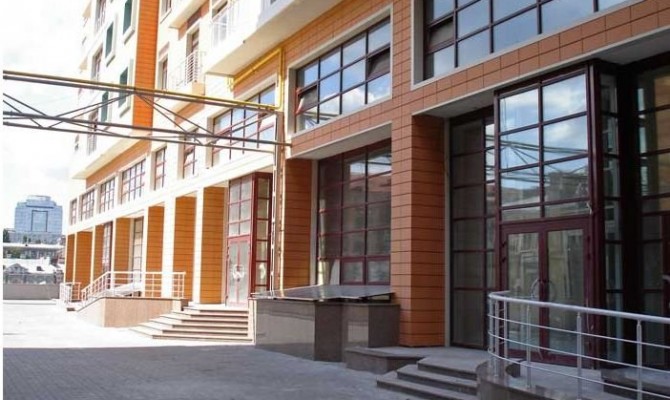 СМИ: Абромавичус купил элитное жилье за бесценок