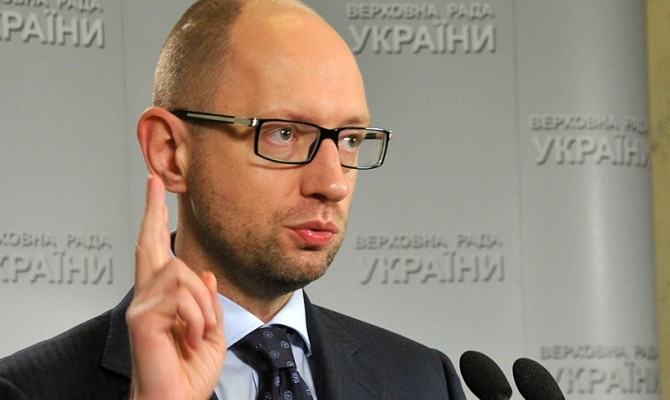 ​Яценюк упрекнул Саакашвили за публичную критику власти