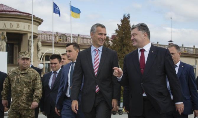 Генсек НАТО: Страны Альянса не признают «фейковые» выборы на Донбассе