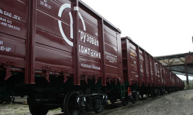Украина прекратила прием и транзит вагонов российской ПГК
