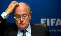 Блаттера отстранили от исполнения обязанностей главы FIFA