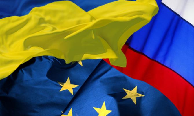 Украинцы больше настроены на вступление в ЕС, чем в ТС, — опрос