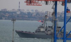 Ракетный эсминец США зашел в Одесский порт