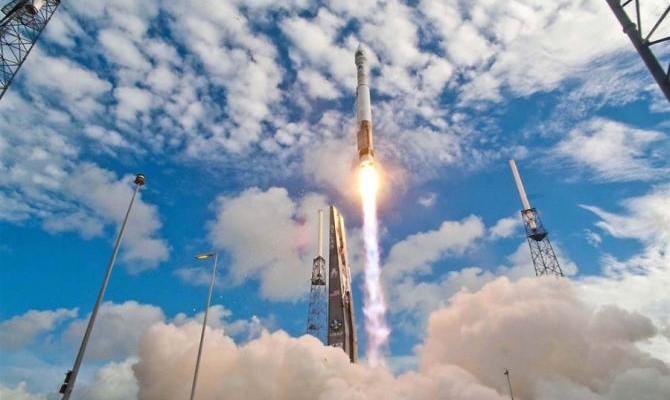 ЕС исключил из санкционного списка против России компоненты ракетного топлива