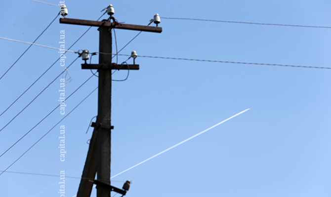 «Укрэнерго» снизило объемы поставок электроэнергии в Крыму