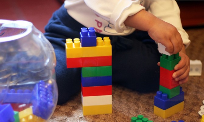 Недетский вопрос. Для маленьких переселенцев нет места в украинских детсадах