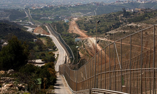 Латвия построит забор на границе с Россией