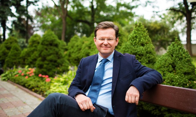 Боровик просит суд признать выборы мэра в Одессе недействительными