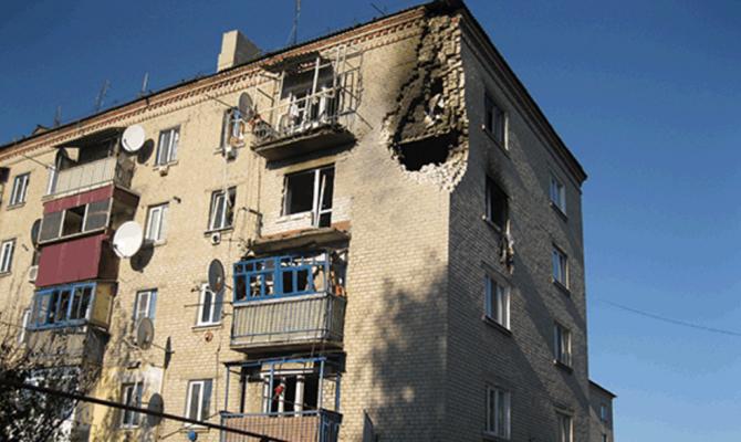 Яценюк поручил срочно выделить средства пострадавшим в Сватово