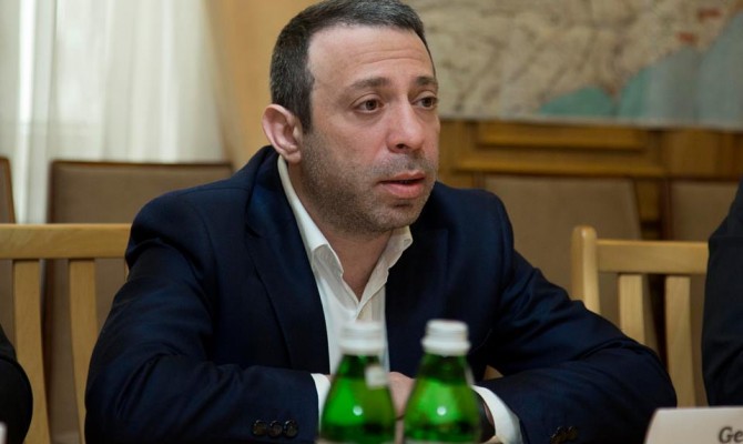 От уголовной ответственности освободят всех, кто поможет следствию по делу Корбана