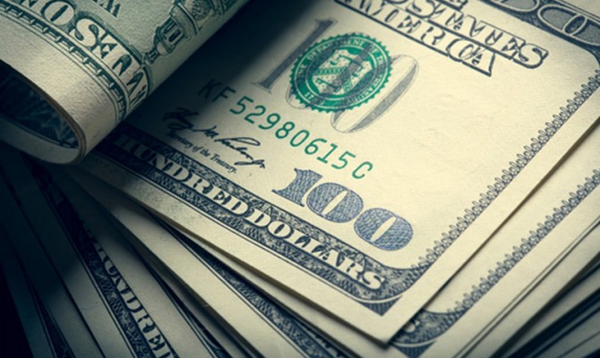НБУ может снять валютные ограничения в середине 2016 года