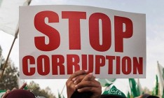 Украинская власть должна активнее бороться с коррупцией, — посол ЕС