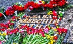Порошенко призывает Кабмин создать мемориальный комплекс Героев Небесной сотни