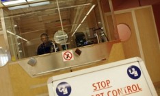 Франция добивается ужесточения паспортных проверок в ЕС